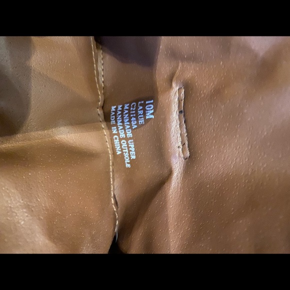 Brown heel cowgirl boots - Picture 2 of 3